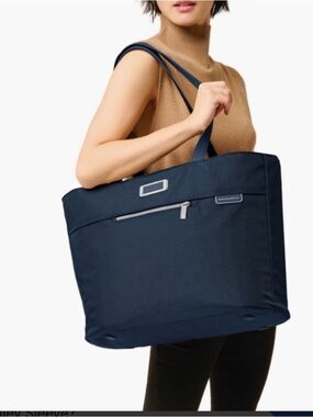 Navy Bright& Riley Baseline Traveler Tote Bag